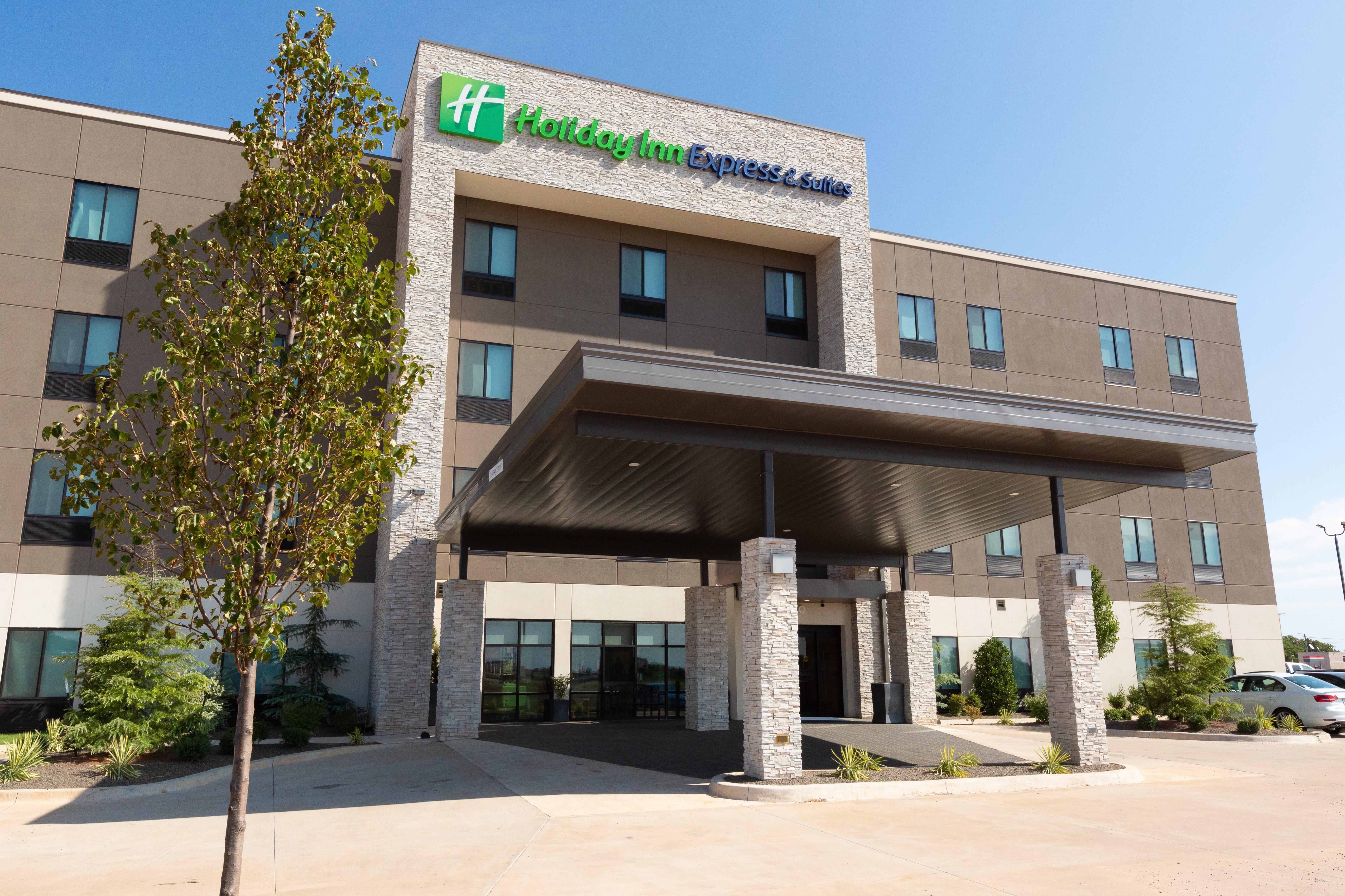 Holiday Inn Express & Suites - Kingfisher, An Ihg Hotel Exterior foto